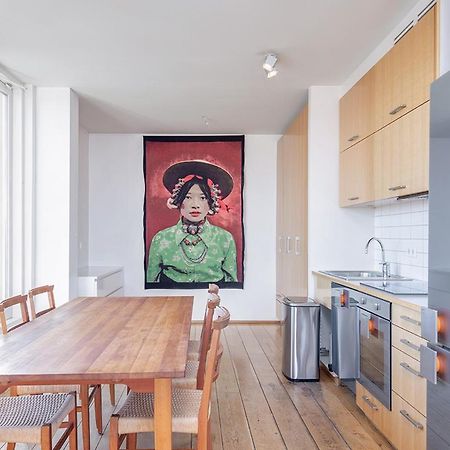 Penthouse Apartment With Panasonic Mountain View Reykjavík Exteriör bild